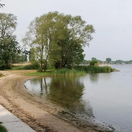 Mooi Huisje Aan De Maas Сasa de vacaciones Op-Andel
