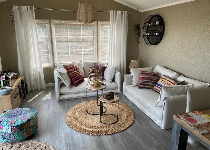 Mooi Huisje Aan De Maas *